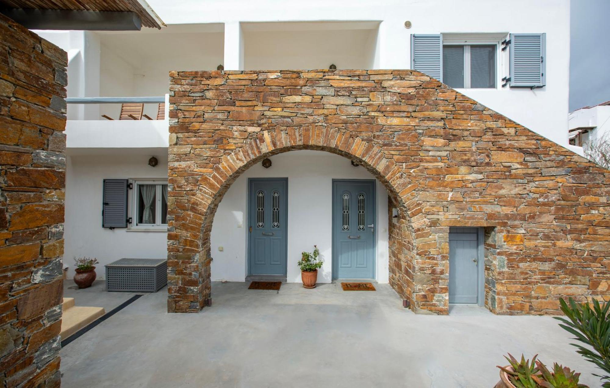 Nefeli Apartment Livadi  Exterior photo